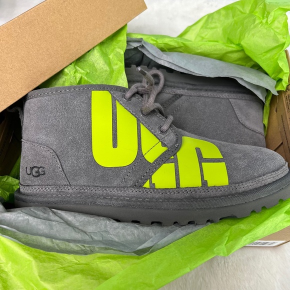 NWT/NIB |•UGG•| Gray Suede Lime Green Ankle Boots W NEUMEL CHOPD Size 7 - Picture 2 of 9